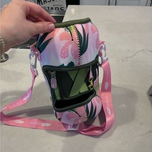 Hydro jug neoprene carrier (brand new)